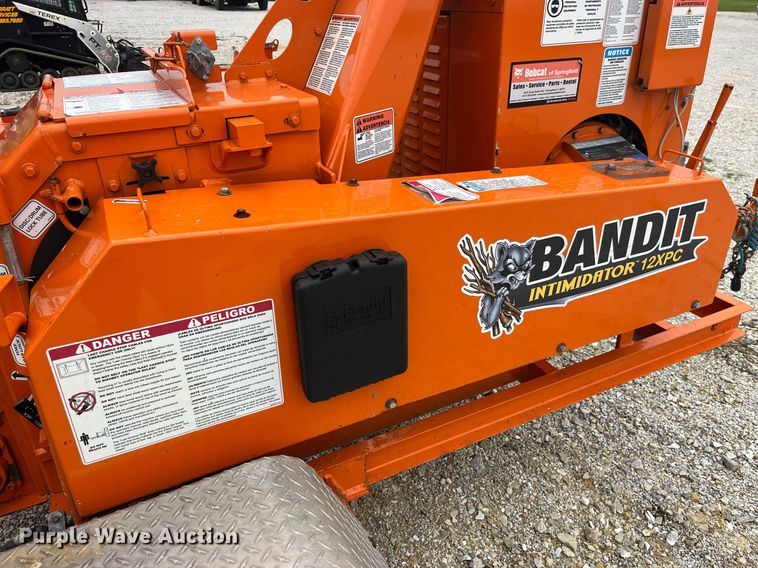 image for item MG9418 2020 Bandit Intimidator 12XPC  wood chipper