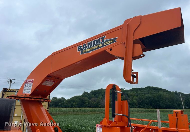 image for item MG9418 2020 Bandit Intimidator 12XPC  wood chipper