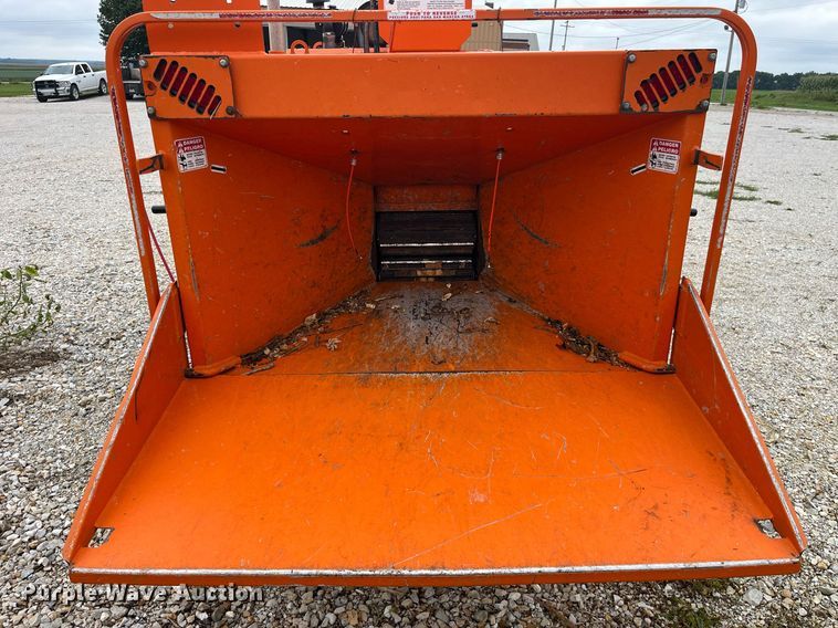 image for item MG9418 2020 Bandit Intimidator 12XPC  wood chipper