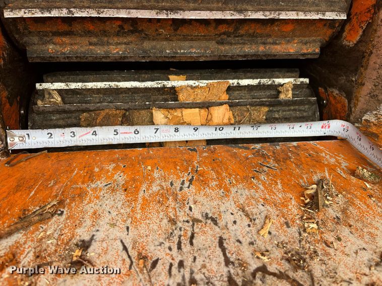 image for item MG9418 2020 Bandit Intimidator 12XPC  wood chipper