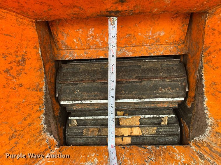 image for item MG9418 2020 Bandit Intimidator 12XPC  wood chipper