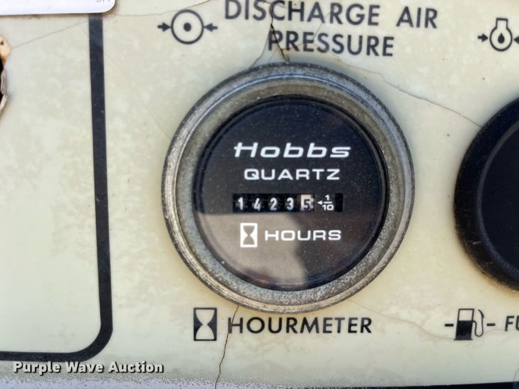 image for item MG9424 1996 Ingersoll Rand P185WJD  air compressor