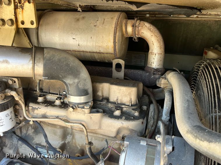 image for item MG9424 1996 Ingersoll Rand P185WJD  air compressor