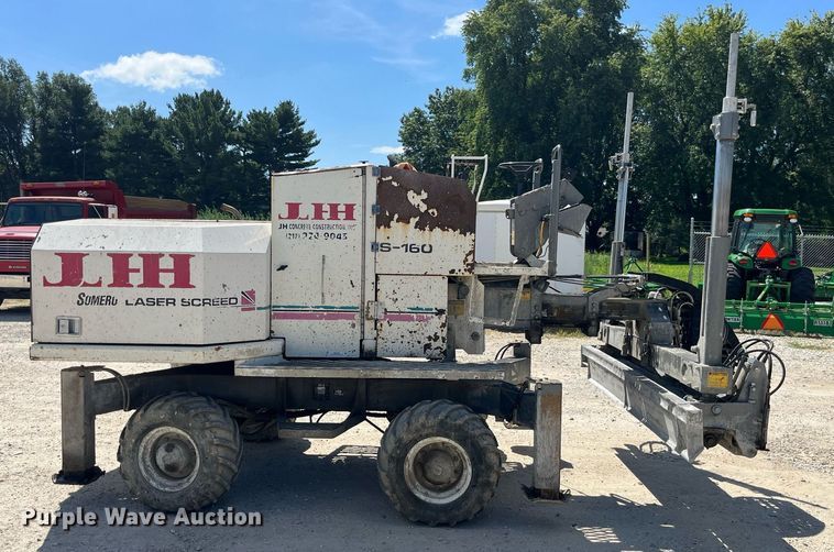 image for item MG9425 1999 Somero S-160  laser screed