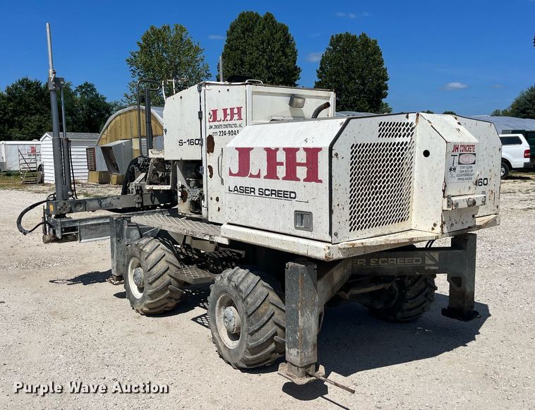 image for item MG9425 1999 Somero S-160  laser screed