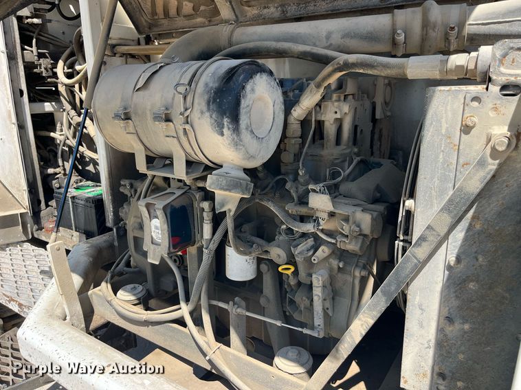 image for item MG9425 1999 Somero S-160  laser screed