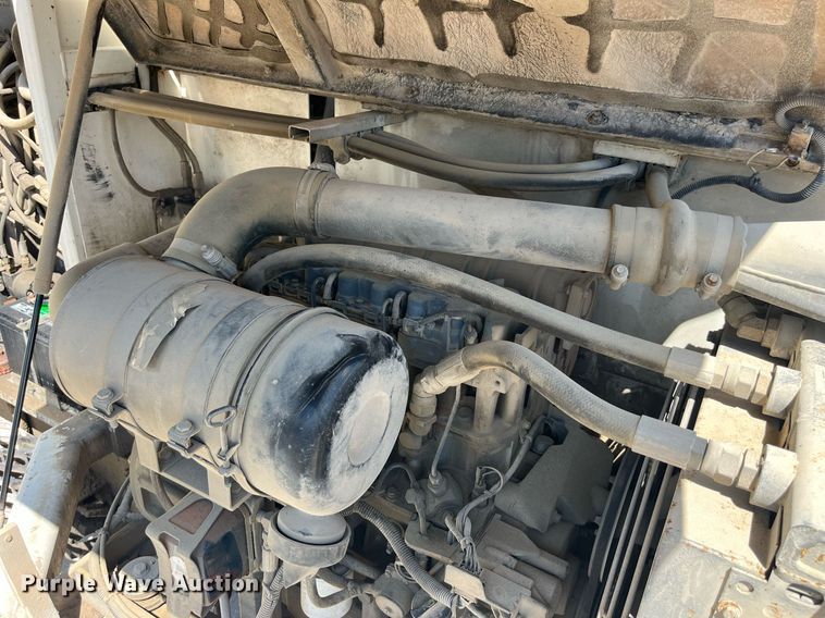 image for item MG9425 1999 Somero S-160  laser screed