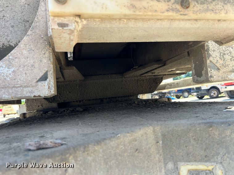 image for item MG9425 1999 Somero S-160  laser screed