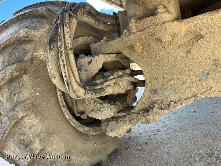 image for item MG9425 1999 Somero S-160  laser screed