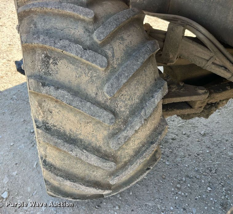 image for item MG9425 1999 Somero S-160  laser screed