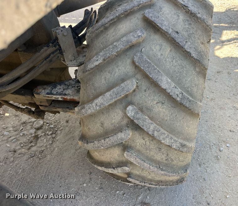 image for item MG9425 1999 Somero S-160  laser screed