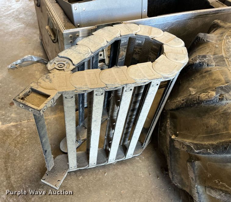 image for item MG9425 1999 Somero S-160  laser screed