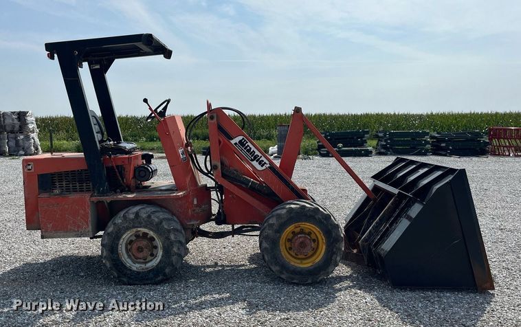 image for item MG9430 Willmar Wrangler  wheel loader