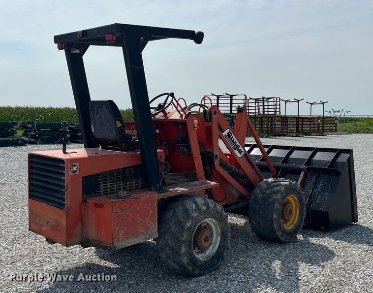 image for item MG9430 Willmar Wrangler  wheel loader