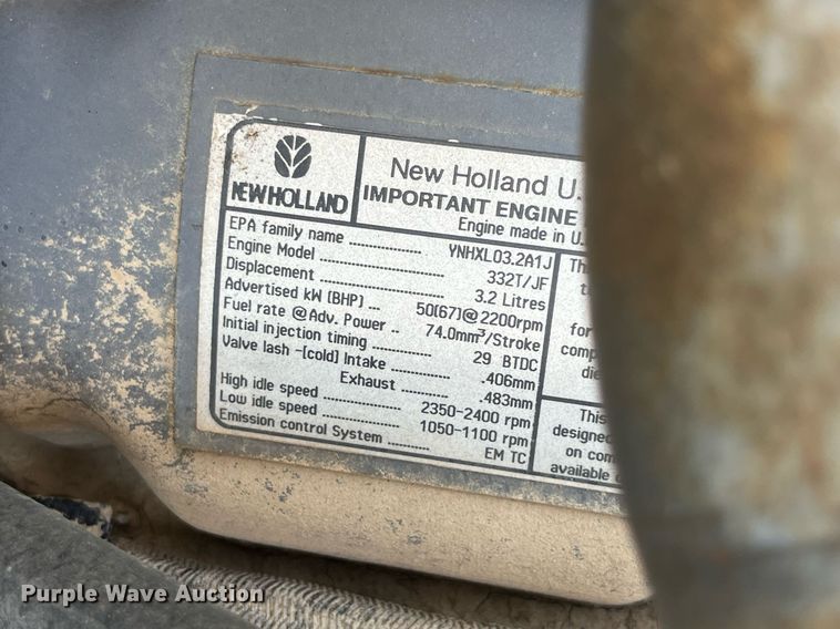 image for item MG9437 2000 New Holland LS180  skid steer loader