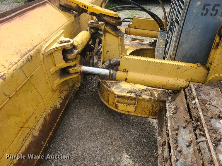 image for item MG9722 2006 John Deere 700J  dozer