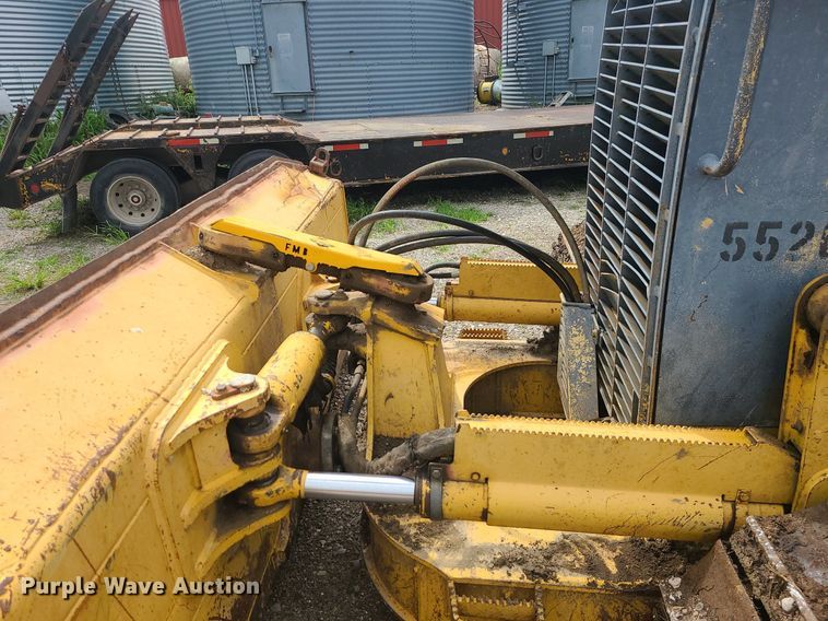 image for item MG9722 2006 John Deere 700J  dozer