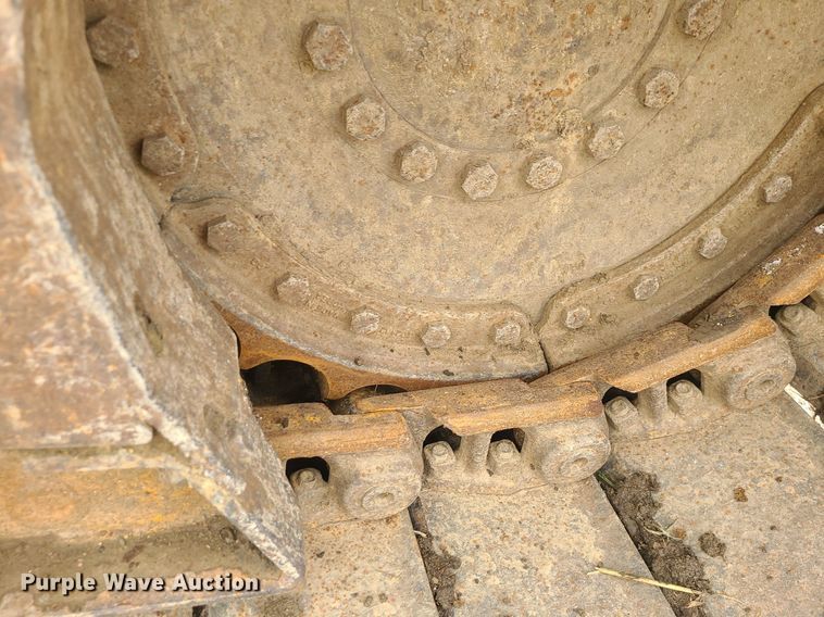 image for item MG9722 2006 John Deere 700J  dozer