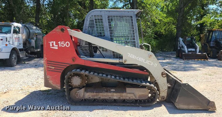 image for item MG9733 2006 Takeuchi TL150  tracked skid steer loader