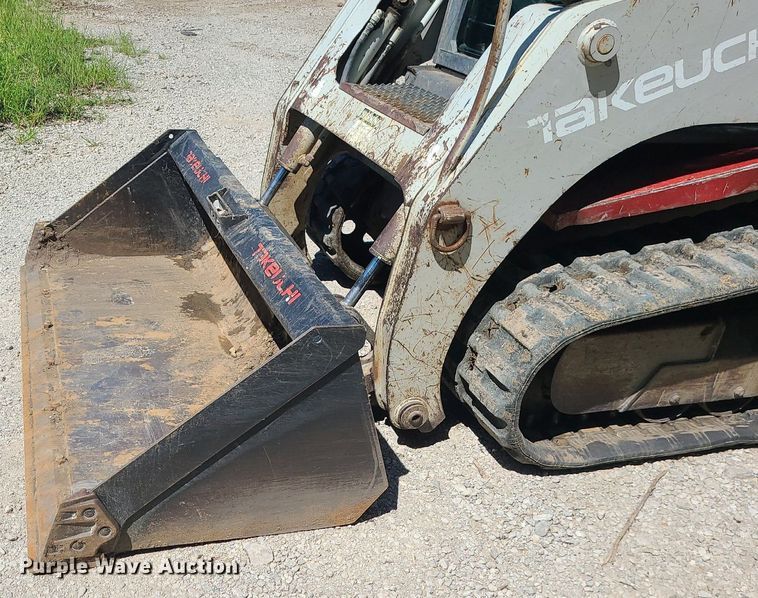 image for item MG9733 2006 Takeuchi TL150  tracked skid steer loader