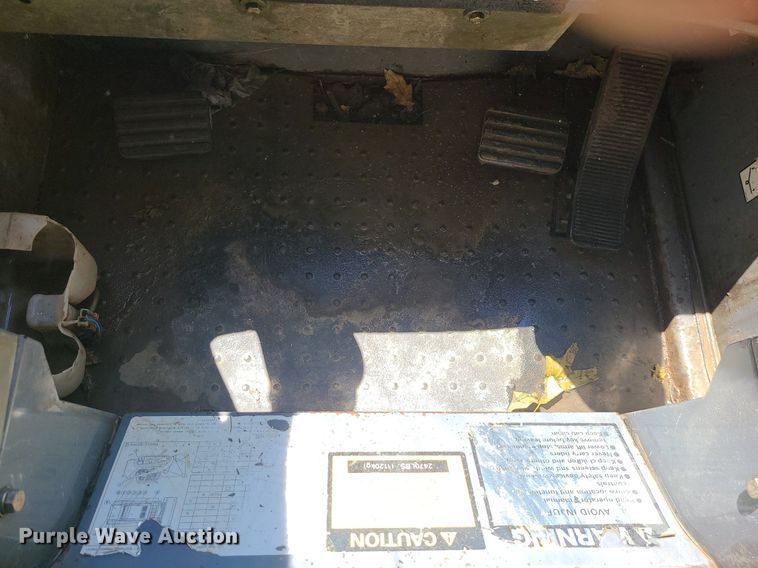 image for item MG9733 2006 Takeuchi TL150  tracked skid steer loader