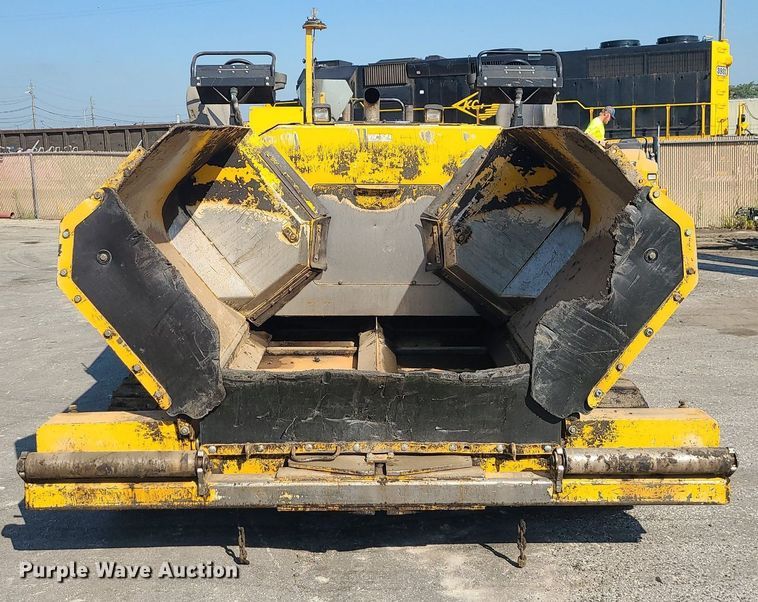 image for item MG9737 2016 Weiler P385B  paver