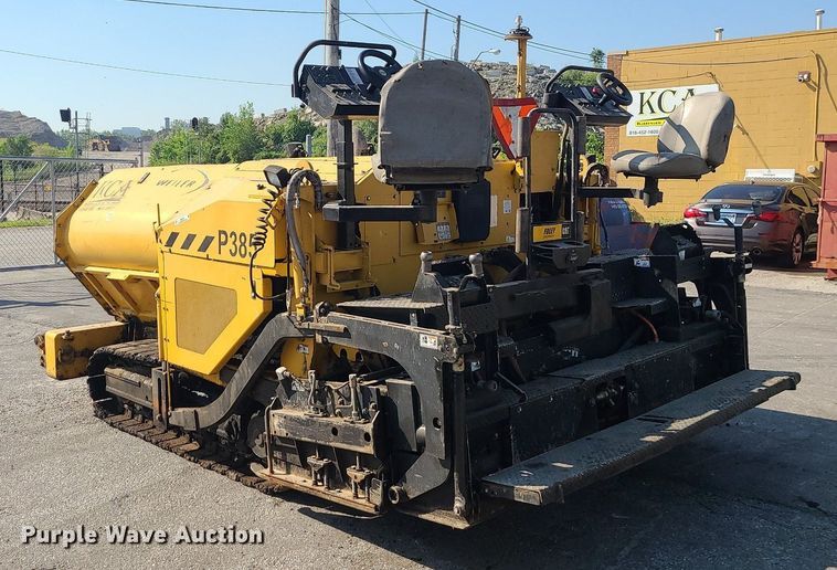 image for item MG9737 2016 Weiler P385B  paver