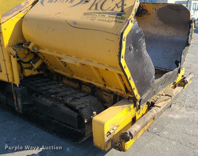 image for item MG9737 2016 Weiler P385B  paver