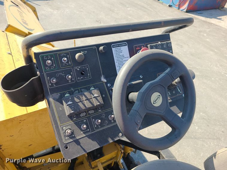 image for item MG9737 2016 Weiler P385B  paver