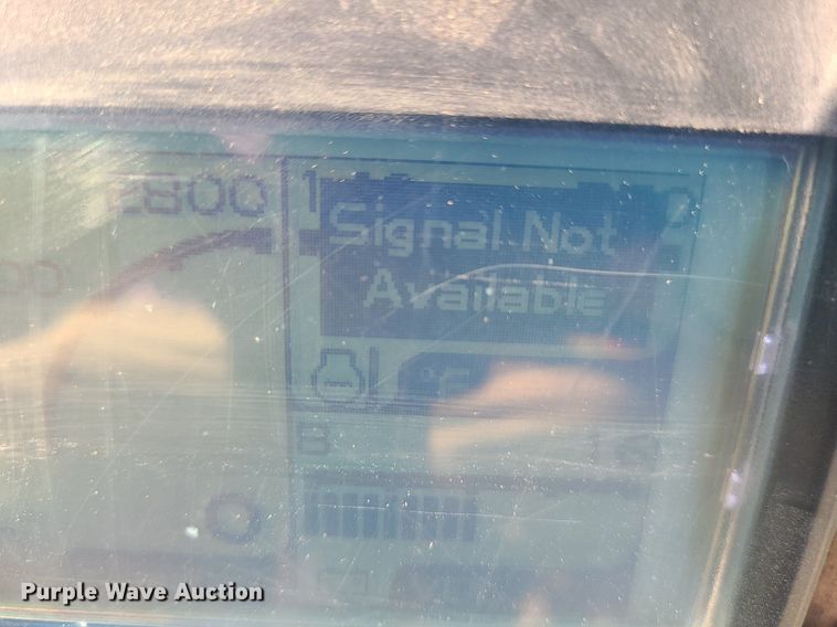 image for item MG9738 2019 Caterpillar CC24B  combination vibratory roller