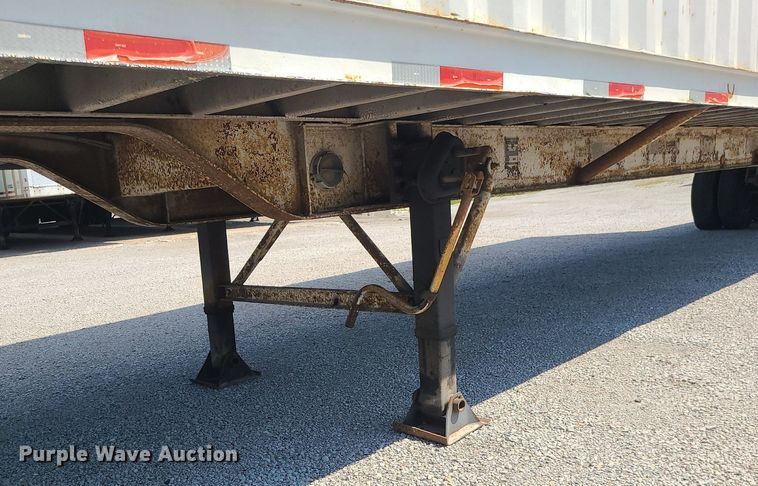 image for item MG9740 1995 Stoughton CCGN-48T  dry van trailer