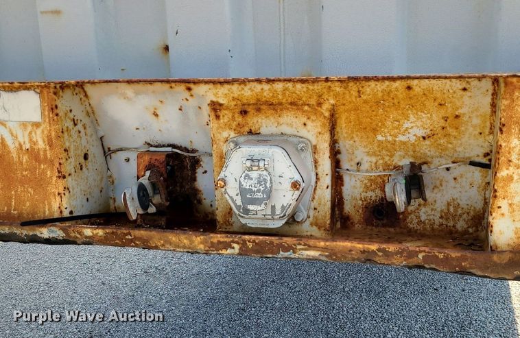 image for item MG9740 1995 Stoughton CCGN-48T  dry van trailer