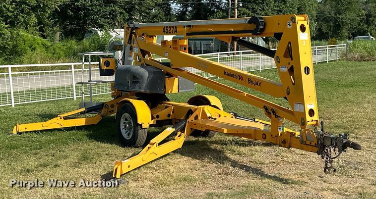 image for item ML9111 2015 Haulotte 4527A  boom lift