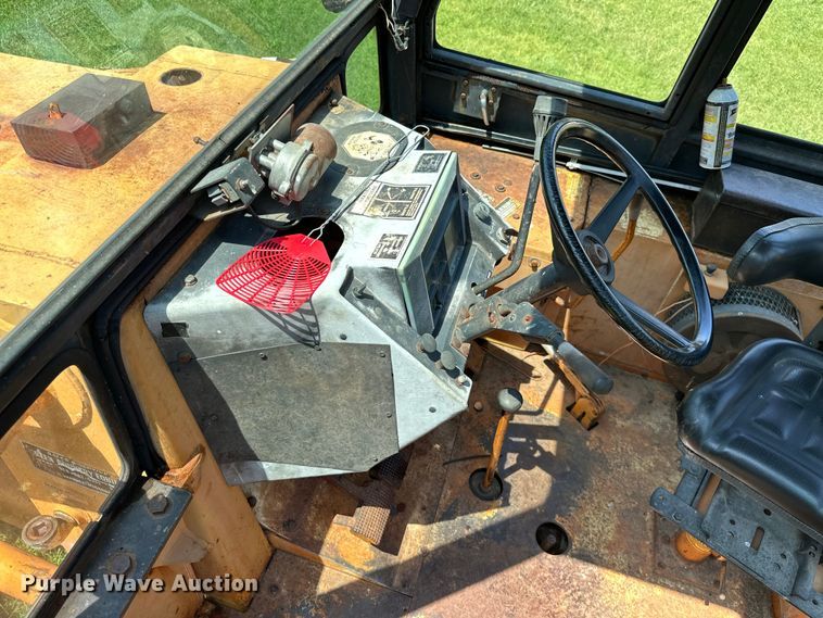 image for item ML9150 1979 Case 580C  backhoe