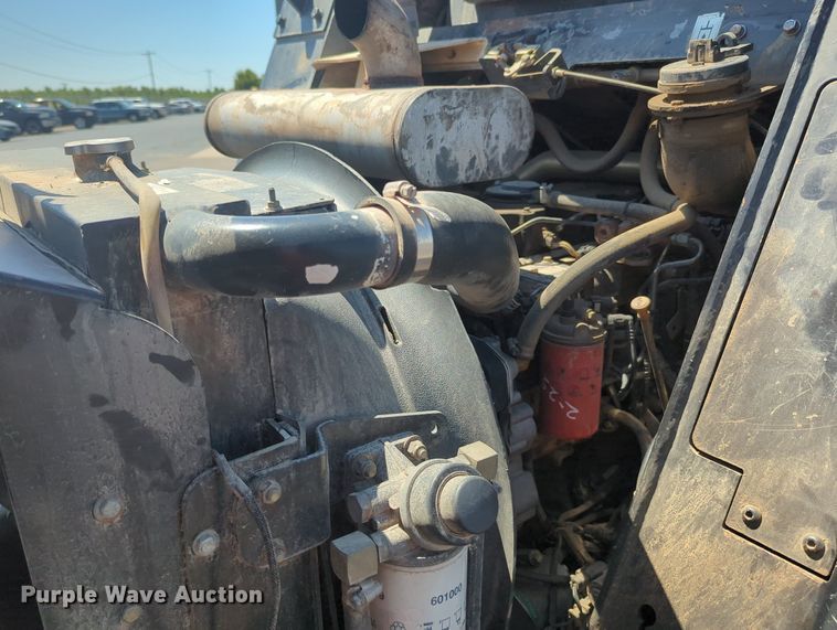 image for item MY9880 2012 Terex PT100  tracked skid steer loader