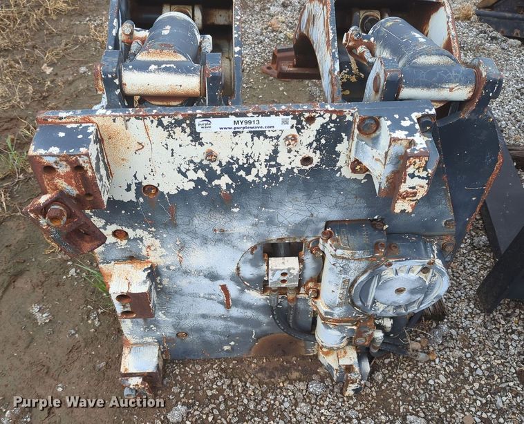 image for item MY9913 Atlas 32"W barrel clamp