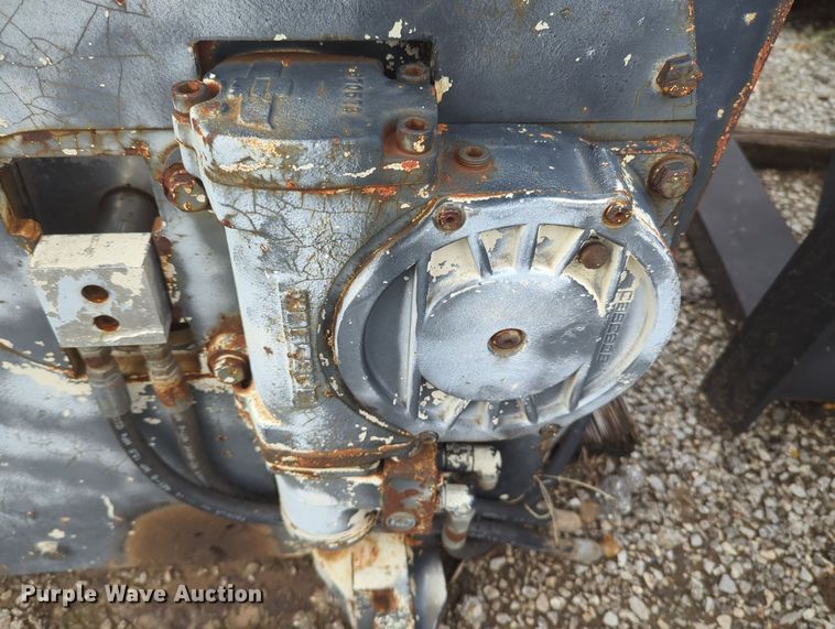 image for item MY9913 Atlas 32"W barrel clamp