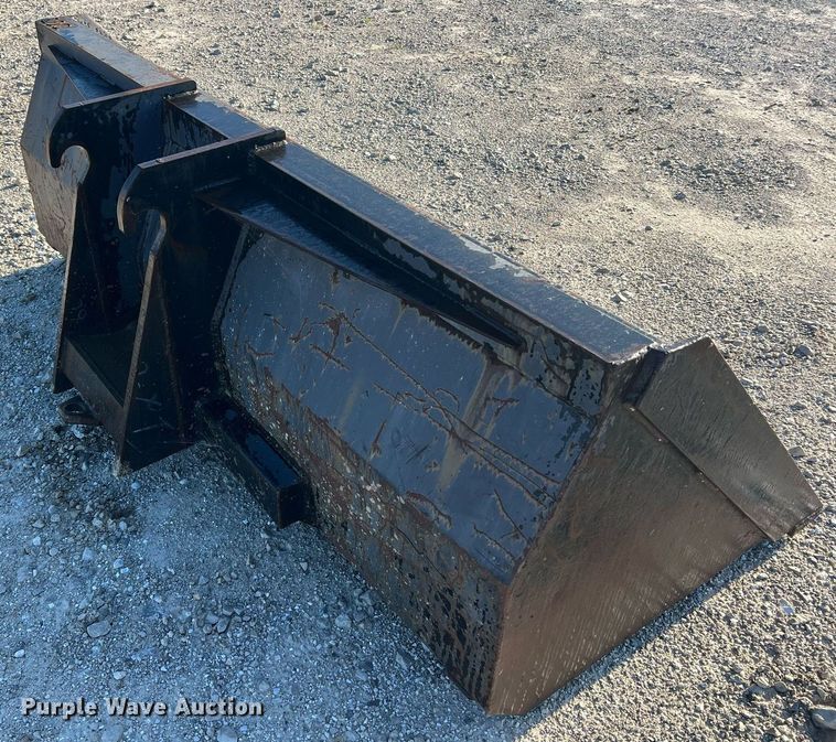 image for item NA9103 2004 Pettibone 8044  telehandler