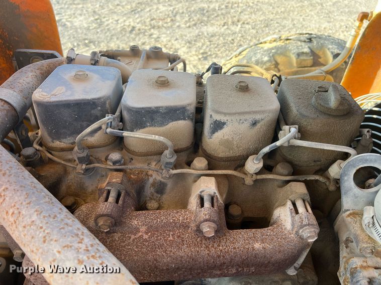 image for item NA9103 2004 Pettibone 8044  telehandler