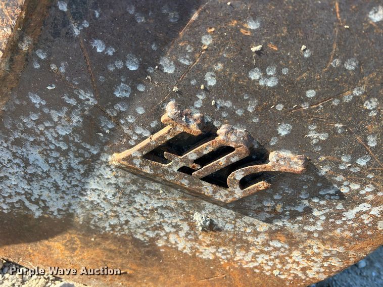 image for item NA9105 (4) excavator buckets