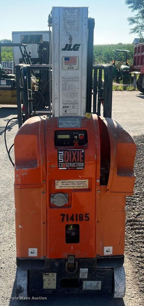 image for item NA9107 JLG 20DVL  vertical lift