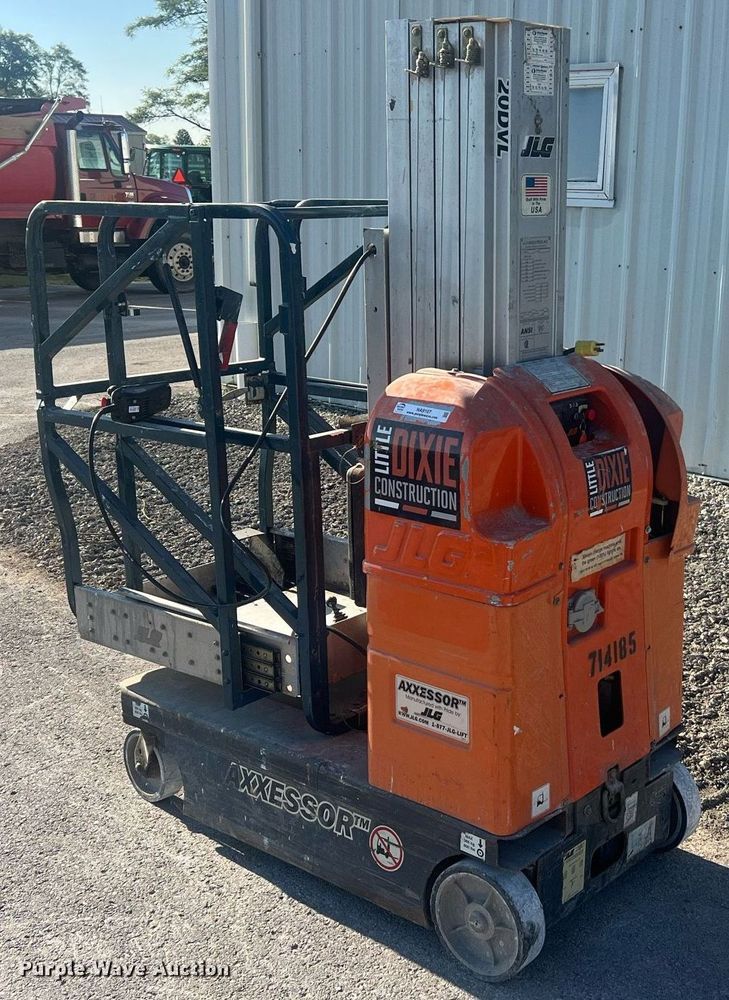 image for item NA9107 JLG 20DVL  vertical lift