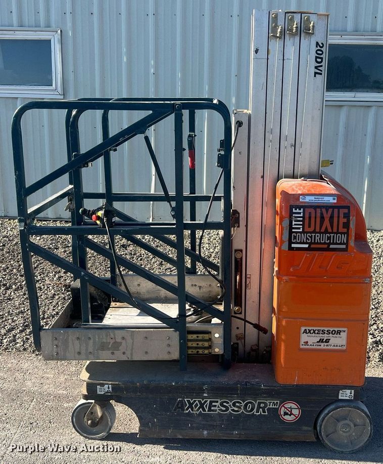 image for item NA9107 JLG 20DVL  vertical lift