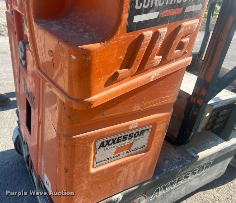 image for item NA9107 JLG 20DVL  vertical lift