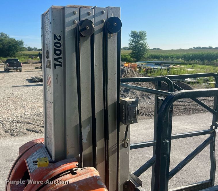 image for item NA9107 JLG 20DVL  vertical lift