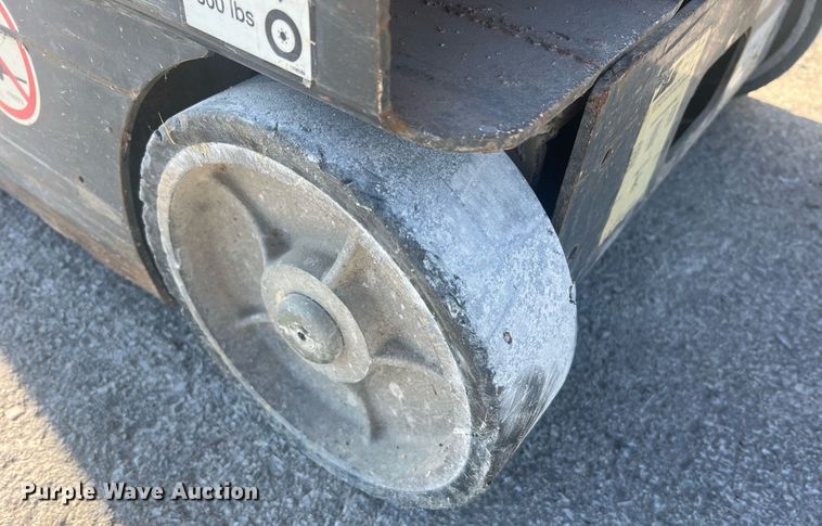 image for item NA9107 JLG 20DVL  vertical lift