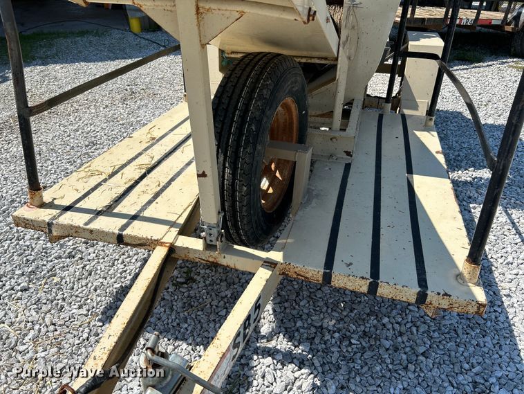 image for item NL9445 2015 Finn B70  Straw blower