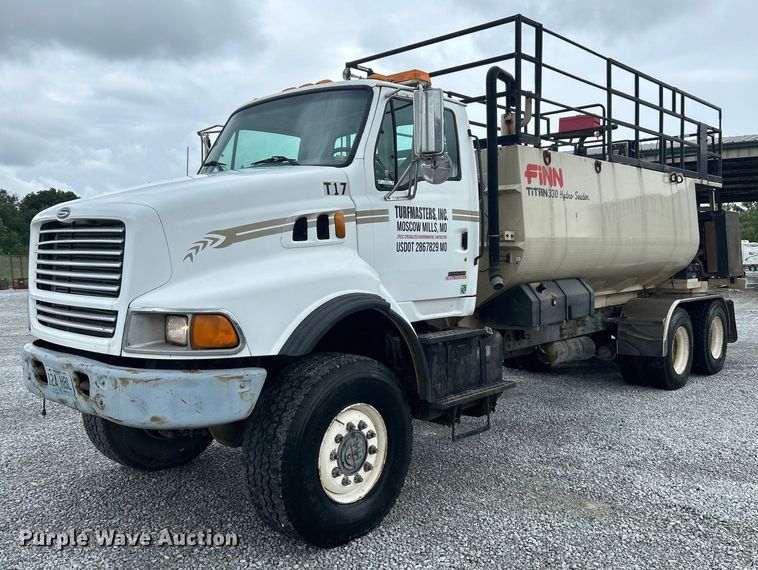 image for item NL9446 2000 Sterling LT9513  hydroseeder truck