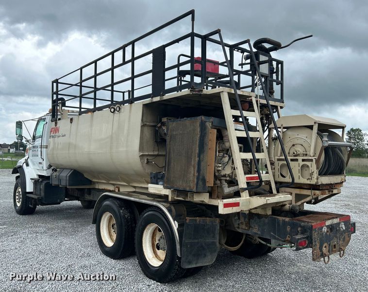 image for item NL9446 2000 Sterling LT9513  hydroseeder truck