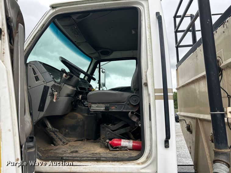 image for item NL9446 2000 Sterling LT9513  hydroseeder truck